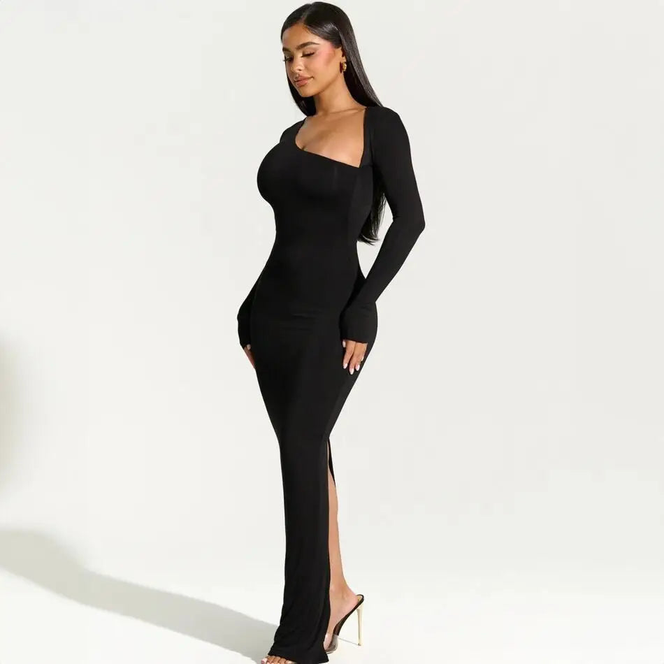 Noir Élancé Dress